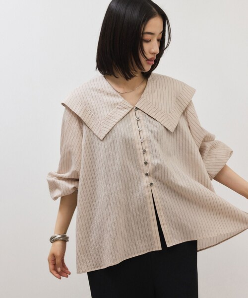 ADAM ET ROPE'(アダムエロペ)の「ワイドカラーブラウス(シャツ/ブラウス・レディース・ホワイト系/ベージュ系・F)」の7枚目の写真