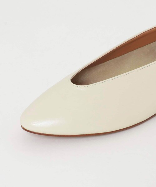 RODE SKO（ロデスコ）の「SOFI　SOFI FLAT SHOES（パンプス・レディース・GREEN/IVORY/CAMEL・36/37/38）」の11枚目の写真
