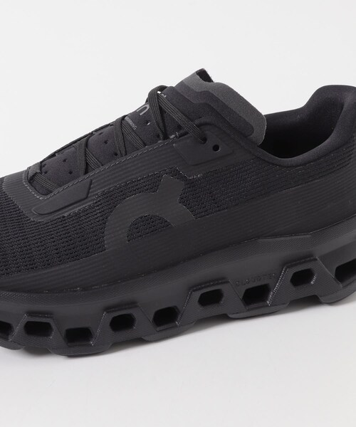 URBAN RESEARCH DOORS（アーバンリサーチドアーズ）の「On　CLOUDMONSTER VOID（スニーカー・レディース・BISCUIT/BLACK・23.5/24/24.5/25/25.5）」の6枚目の写真