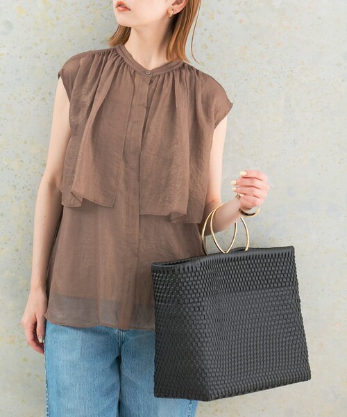 URBAN RESEARCH ROSSO（アーバンリサーチロッソ）の「グロッシーレイヤードブラウス（シャツ/ブラウス・レディース・CREAM/SAX/BRONZE・FREE）」の21枚目の写真