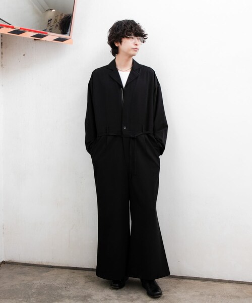 SENSE OF PLACE by URBAN RESEARCH（センスオブプレイスバイアーバンリサーチ）の「ベルトテッドジャンプスーツ（つなぎ/オールインワン・メンズ・BLACK/BEIGE・M/L）」の3枚目の写真