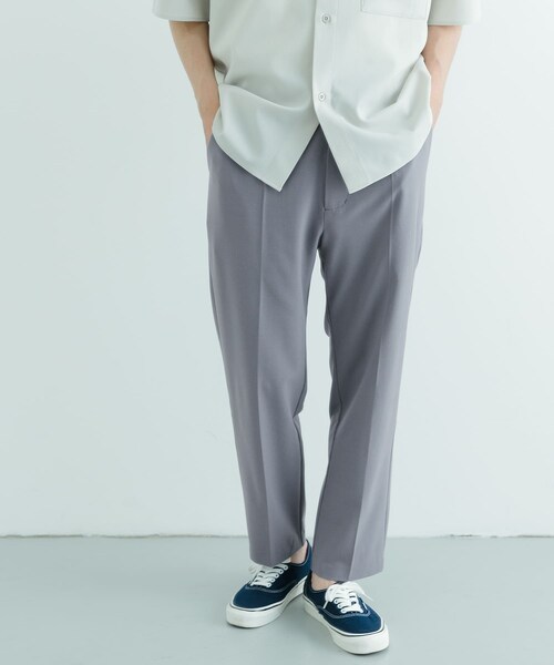 ITEMS URBANRESEARCH（アイテムズ アーバンリサーチ）の「『セットアップ対応』ウォッシャブル×クールタッチTRテーパードパンツ（その他パンツ・メンズ・BLK/BEG/GRY/CHK・S/M/L）」の19枚目の写真