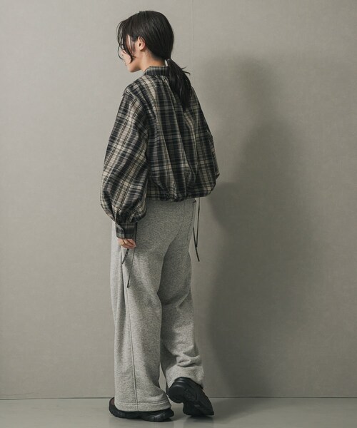 SENSE OF PLACE by URBAN RESEARCH(センスオブプレイスバイアーバンリサーチ)の「サイドパネルスウェットパンツ(スウェットパンツ・レディース・GRAY/OFF WHITE・S/M)」の22枚目の写真