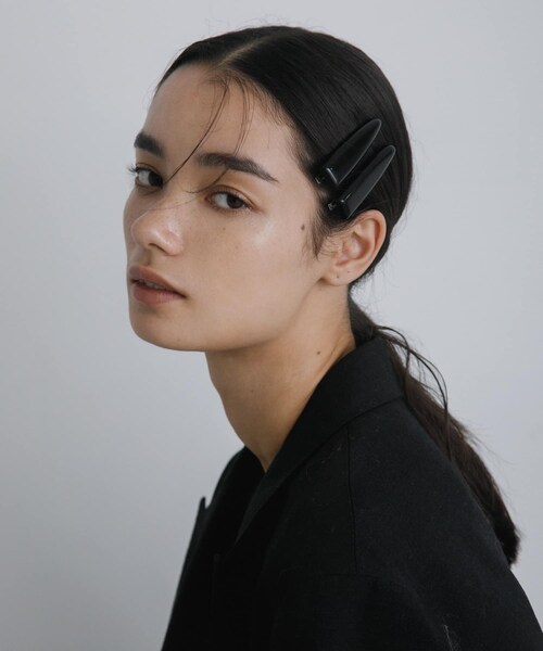 URBAN RESEARCH（アーバンリサーチ）の「decor『デコール』　2P Wide hair clip（バレッタ/ヘアクリップ・レディース・BLACK/IVORY・-）」の9枚目の写真