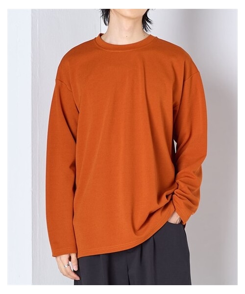 nissen（ニッセン）の「オーバーサイズ梨地カットジャガード長袖Tシャツ【大きいサイズ有】　吸汗速乾・UVカット（Tシャツ/カットソー・メンズ・モカ/黒/ダークオレンジ/ネイビー・M/L/LL/3L/4L/5L/6L/8L/10L）」の4枚目の写真
