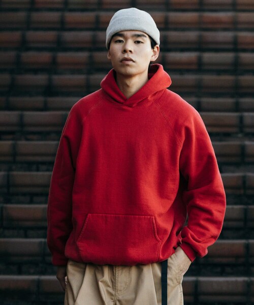 URBAN RESEARCH(アーバンリサーチ)の「A PRESSE Vintage Sweat Hoodie(パーカー・メンズ・RED/NAVY/GREEN・2/3/4)」の4枚目の写真
