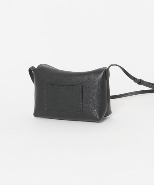 URBAN RESEARCH ROSSO（アーバンリサーチロッソ）の「WANDLER　Penelope Slouch Mini（ショルダーバッグ・レディース・BlackCrust/OliveCrust・-）」の5枚目の写真