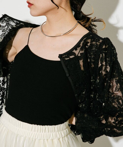 KBF（ケイビーエフ）の「スパゲティストラップカップ付きキャミ（キャミソール・レディース・L.BEIGE/YEL GREEN/BLACK/BLUE GRAY/BROWN・one）」の9枚目の写真