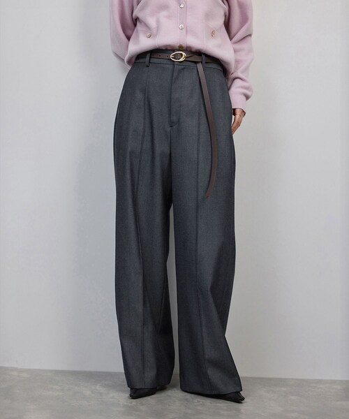 ROPE'（ロペ）の「梳毛ギャバ プリーテッド ワイドパンツ（その他パンツ・レディース・ブラック/ネイビー・36/38）」の7枚目の写真