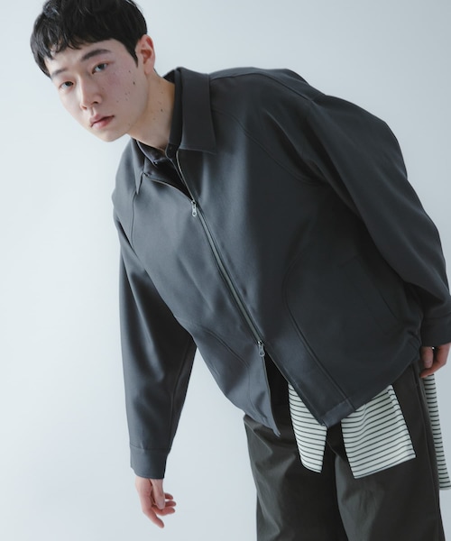 SENSE OF PLACE by URBAN RESEARCH(センスオブプレイスバイアーバンリサーチ)の「『撥水/防花粉』SKINProofジップブルゾン(ブルゾン・メンズ・BLACK/BROWN/BLUE GRAY・M/L)」の3枚目の写真