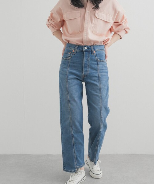 URBAN RESEARCH DOORS(アーバンリサーチドアーズ)の「LEVI’S Exclusive ANKLESEAMEDEAGE(デニムパンツ・レディース・ブルー・26/27/28)」の5枚目の写真