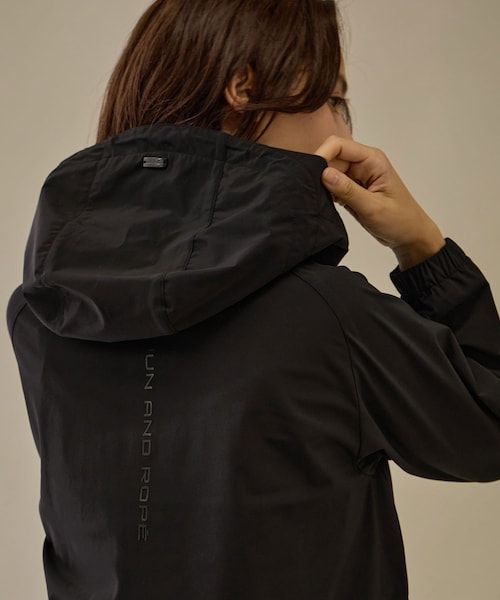 ROPE'（ロペ）の「【NOIR】【撥水】ナイロン2WAY ウィンドジャケット（パーカー・レディース・ブラック/ベージュ系・L/M/S）」の13枚目の写真