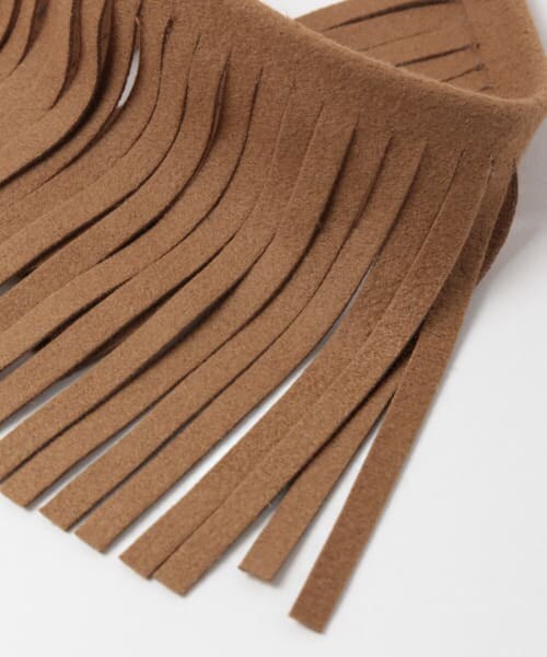 SENSE OF PLACE by URBAN RESEARCH（センスオブプレイスバイアーバンリサーチ）の「RB スエードフリンジブレス（ブレスレット・レディース・CAMEL/L.GRAY・-）」の5枚目の写真