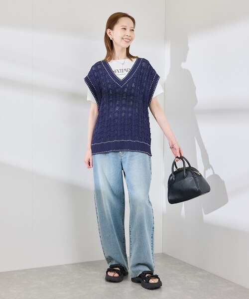 ROPE' PICNIC(ロペピクニック)の「配色ステッチ透かし編みニットベスト(ベスト・レディース・オフホワイト/ベージュ/サックス・38)」の21枚目の写真