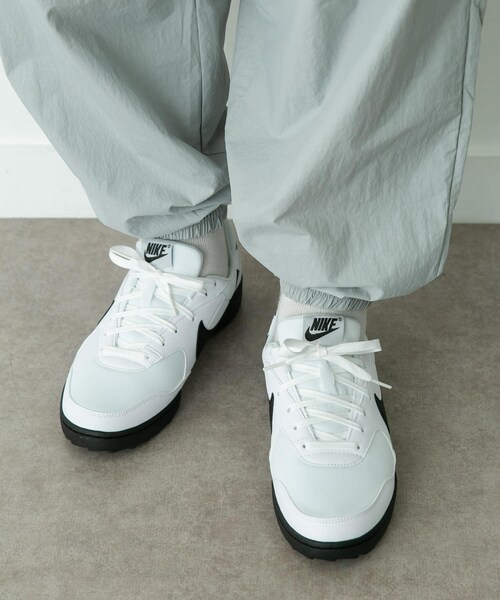 URBAN RESEARCH Sonny Label（アーバンリサーチサニーレーベル）の「NIKE　ナイキ テラ マンタ（スニーカー・メンズ・BLACK/WHITE・26/27/28）」の5枚目の写真