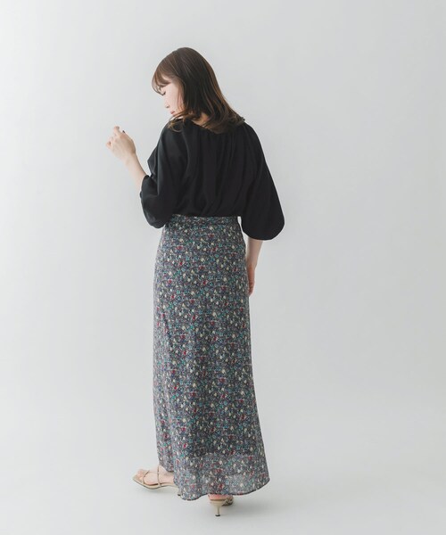URBAN RESEARCH ROSSO（アーバンリサーチロッソ）の「2WAYオフショルブラウス（シャツ/ブラウス・レディース・white/black・FREE）」の17枚目の写真