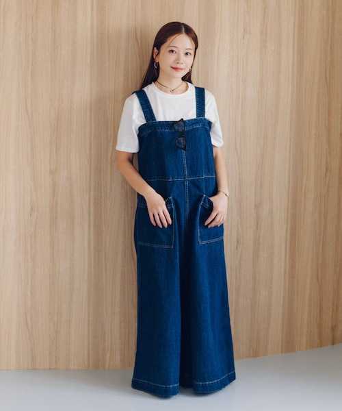 URBAN RESEARCH Sonny Label（アーバンリサーチサニーレーベル）の「NaokoTakayamaデニムオーバーオール（サロペット/オーバーオール・レディース・インディゴ/ブラック・36/38）」の2枚目の写真