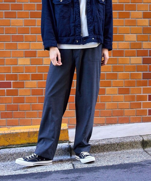 ADAM ET ROPE'（アダムエロペ）の「【WILD LIFE TAILOR】ライトウーステッド ベイカーパンツ（その他パンツ・メンズ・チャコール/ネイビー・L/M）」の8枚目の写真