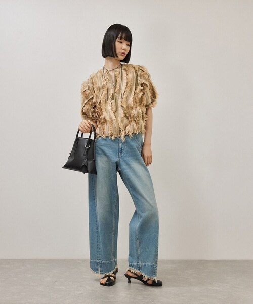 ADAM ET ROPE'（アダムエロペ）の「チャームセットラウンドボストンバッグ（ボストンバッグ・レディース・ブラック/クリーム・F）」の11枚目の写真