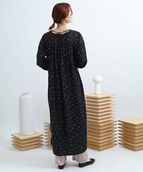 SENSE OF PLACE by URBAN RESEARCH(センスオブプレイスバイアーバンリサーチ)の「カラーダップルドットプリントシャツ(シャツ/ブラウス・レディース・BLACK/GREEN・FREE)」の7枚目の写真