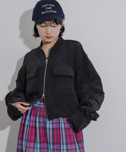 SENSE OF PLACE by URBAN RESEARCH(センスオブプレイスバイアーバンリサーチ)の「ドロストシャーリングシアーブルゾン(ブルゾン・レディース・ORANGE/IVORY/BLACK・one)」の20枚目の写真