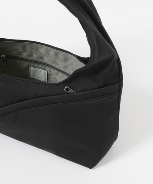 URBAN RESEARCH ROSSO（アーバンリサーチロッソ）の「ACOC　Agenda S Bag（ハンドバッグ・レディース・ButterBge/Black/Brown・0）」の6枚目の写真