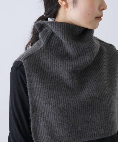 かぐれ（カグレ）の「TICCA　ヤクニットスヌード（ストール/ショール・レディース・ivory/light blue/grey・FREE）」の14枚目の写真