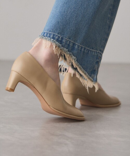 ADAM ET ROPE'（アダムエロペ）の「ラウンドトゥパンプス（パンプス・レディース・ブラック/ベージュ・23.0/23.5/24.0/24.5）」の12枚目の写真