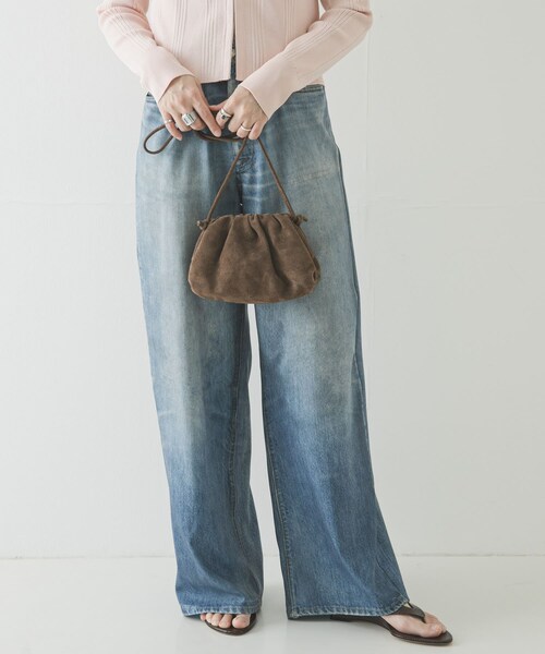 URBAN RESEARCH(アーバンリサーチ)の「レザーショルダーバッグ(ショルダーバッグ・レディース・BLACK/BROWN/SILVER・-)」の16枚目の写真