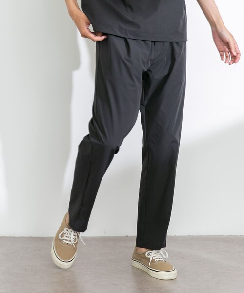 URBAN RESEARCH Sonny Label（アーバンリサーチサニーレーベル）の「『接触冷感/吸水速乾/UVカット』Breeze Fit イージーパンツ（その他パンツ・メンズ・チャコール/ブラック/グレージュ・M/L）」の16枚目の写真