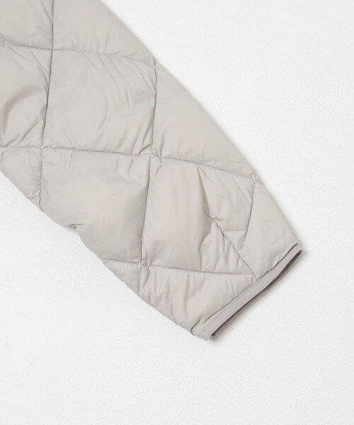 URBAN RESEARCH DOORS（アーバンリサーチドアーズ）の「ライトダウンキルトロングコート（テーラードジャケット・レディース・L.GREGE/KHAKI/NAVY・M）」の13枚目の写真