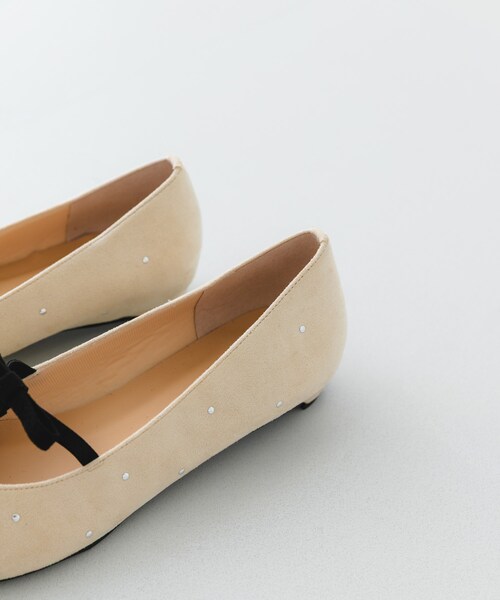 RODE SKO（ロデスコ）の「2センチダブルリボンヒールパンプス（パンプス・レディース・BLACK/OFF・36/37/38）」の14枚目の写真