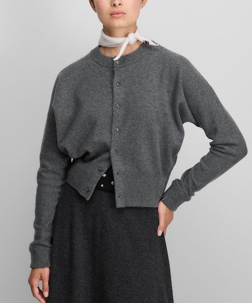 URBAN RESEARCH(アーバンリサーチ)の「Extreme Cashmere blouson(カーディガン/ボレロ・レディース・rosa/d brown/raven/felt・-)」の2枚目の写真