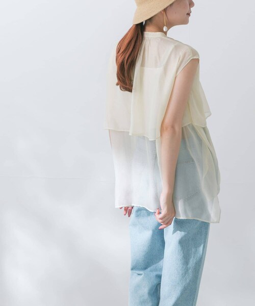 URBAN RESEARCH ROSSO（アーバンリサーチロッソ）の「グロッシーレイヤードブラウス（シャツ/ブラウス・レディース・CREAM/SAX/BRONZE・FREE）」の10枚目の写真