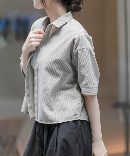 URBAN RESEARCH DOORS(アーバンリサーチドアーズ)の「FORK&SPOON シアサッカーレギュラーカラーシャツ(シャツ/ブラウス・レディース・CCLxBLK/BEGxCCL・1)」の9枚目の写真