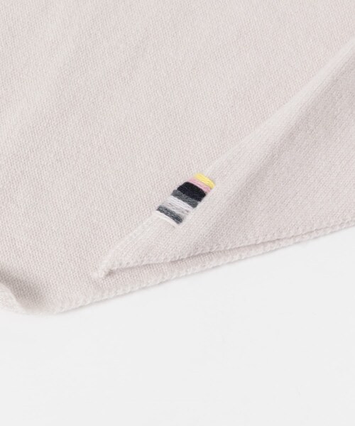 URBAN RESEARCH(アーバンリサーチ)の「Extreme Cashmere bandana(ニット/セーター・レディース・sunny/rosa/raven/felt/heaven/chalk・-)」の6枚目の写真