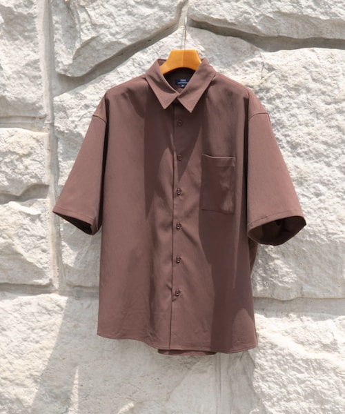 ITEMS URBANRESEARCH（アイテムズ アーバンリサーチ）の「ヨウリュウレギュラーカラー半袖シャツ（シャツ/ブラウス・メンズ・NVY/BRN/BLK・M/L）」の5枚目の写真
