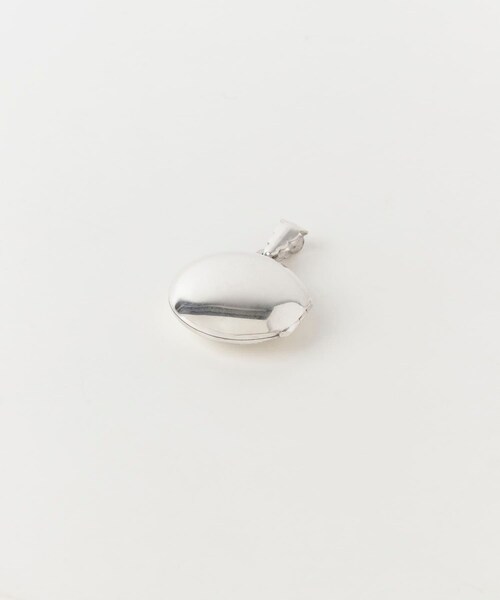 URBAN RESEARCH（アーバンリサーチ）の「decor『デコール』　Round Locket pendant（チャーム・レディース・SILVER・-）」の2枚目の写真