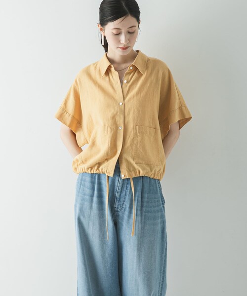 URBAN RESEARCH(アーバンリサーチ)の「ラミーレーヨンハーフスリーブシャツ(シャツ/ブラウス・レディース・NAVY/YEL BEIGE/WHITE・Free)」の14枚目の写真