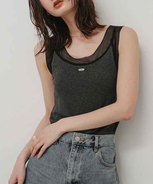 SENSE OF PLACE by URBAN RESEARCH(センスオブプレイスバイアーバンリサーチ)の「シアーレイヤードカップツキタンクトップ(タンクトップ・レディース・IVORY/BLACK/GRAY・One)」の3枚目の写真
