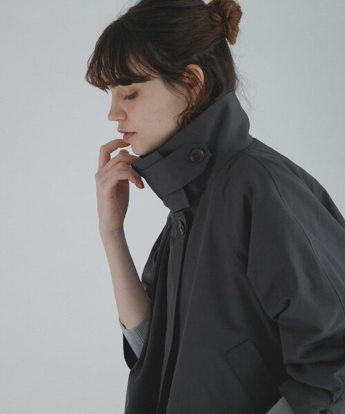 URBAN RESEARCH Sonny Label（アーバンリサーチサニーレーベル）の「撥水バックフレアスタンドカラーコート（テーラードジャケット・レディース・カーキ/ベージュ/チャコール・Free）」の5枚目の写真