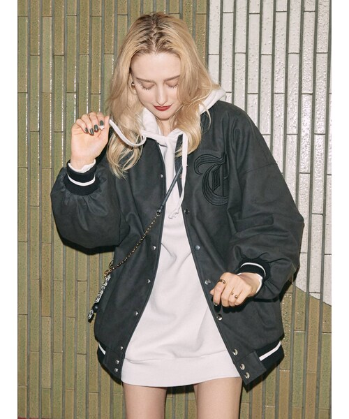 EVRIS（エヴリス）の「リブラインロゴスタジャン（ブルゾン・レディース・アイボリー/ブラック/ベージュ・F）」の22枚目の写真