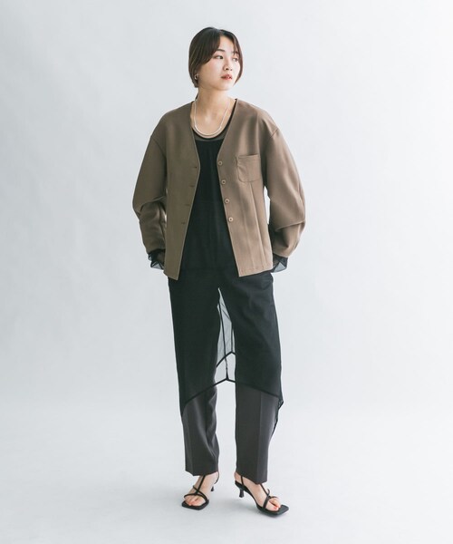 KBF（ケイビーエフ）の「ウエストシェイプジャケット（テーラードジャケット・レディース・FOG GREEN/BROWN・one）」の15枚目の写真