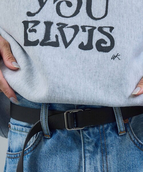 ADAM ET ROPE'（アダムエロペ）の「【J'aDoRe・店舗限定】【R&D.M.Co-OLDMAN'S TAILOR】W BUCKLE BELT（ベルト・レディース・ブラック/ホワイト/レッド・F）」の4枚目の写真