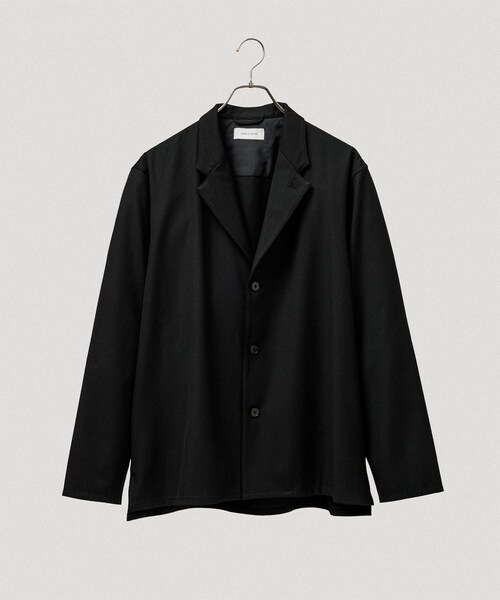 ADAM ET ROPE'(アダムエロペ)の「4WAY ストレッチ ツイル イージー ジャケット / セットアップ対応(テーラードジャケット・メンズ・ブラック/チャコール/カーキ・L/M)」の2枚目の写真