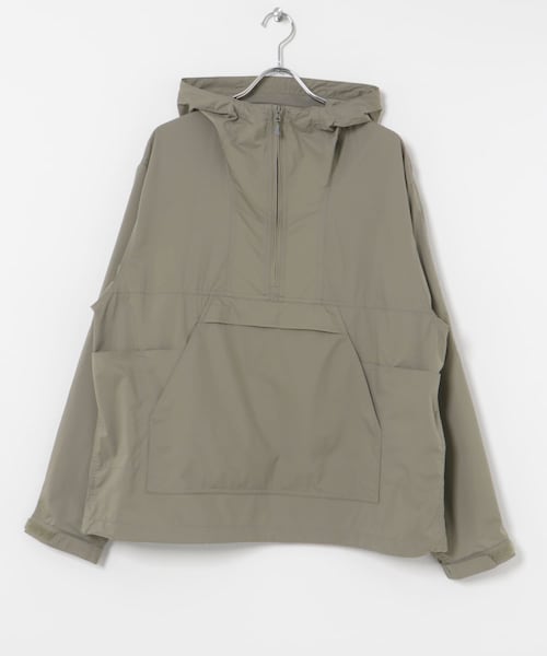 URBAN RESEARCH(アーバンリサーチ)の「DAIWA PIER39 TECH TRAVEL ANORAK(マウンテンパーカー・メンズ・WOLF GRAY/BLACK/CHARCOAL・M/L/XL)」の3枚目の写真