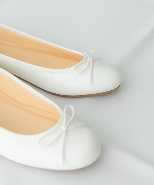 RODE SKO（ロデスコ）の「『35～40サイズ展開』『MADE IN JAPAN』プレーンバレエシューズ（バレエシューズ・レディース・WHITE/BLACK/SNAKE/L.DENIM/GINGHAM・36/37/38/35/36.5/37.5/38.5/39/40）」の7枚目の写真