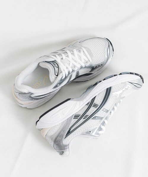 URBAN RESEARCH（アーバンリサーチ）の「ASICS　GEL-KAYANO 14（スニーカー・レディース・110 W/G GY/109 C/IRON/022O GY/SV・23.5/24/24.5/25/25.5）」の5枚目の写真