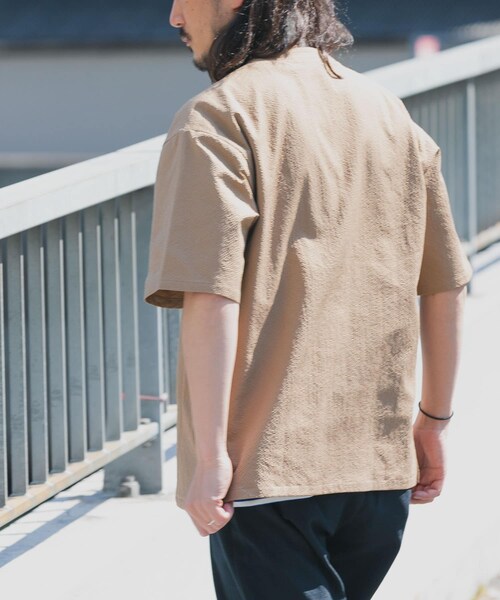 ITEMS URBANRESEARCH(アイテムズ アーバンリサーチ)の「『接触冷感/イージーケア/吸水速乾/撥水/防汚』高機能シアサッカー 半袖カーディガン(楽着シリーズ)(カーディガン/ボレロ・メンズ・BLACK/BEIGE/L.BLUE・M/L)」の16枚目の写真