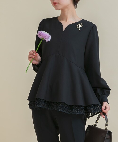 URBAN RESEARCH ROSSO（アーバンリサーチロッソ）の「『WEB限定』レイヤードペプラムブラウス（シャツ/ブラウス・レディース・OFF×OFF/BLK×BLK・Free）」の16枚目の写真